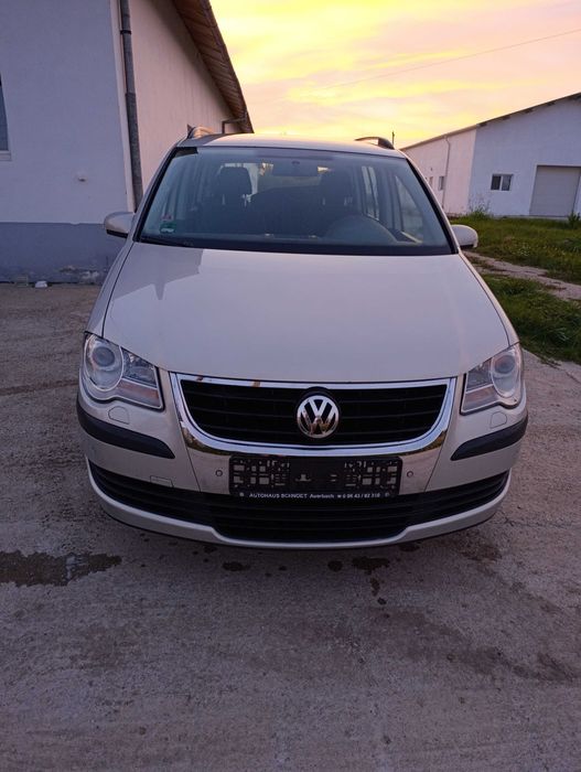 Dezmembrez volkswagen vw Touran 1T2 2010 1.4 CAV euro5 140 cp cv KWC