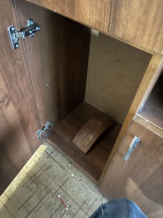 Вешалка в прихожую