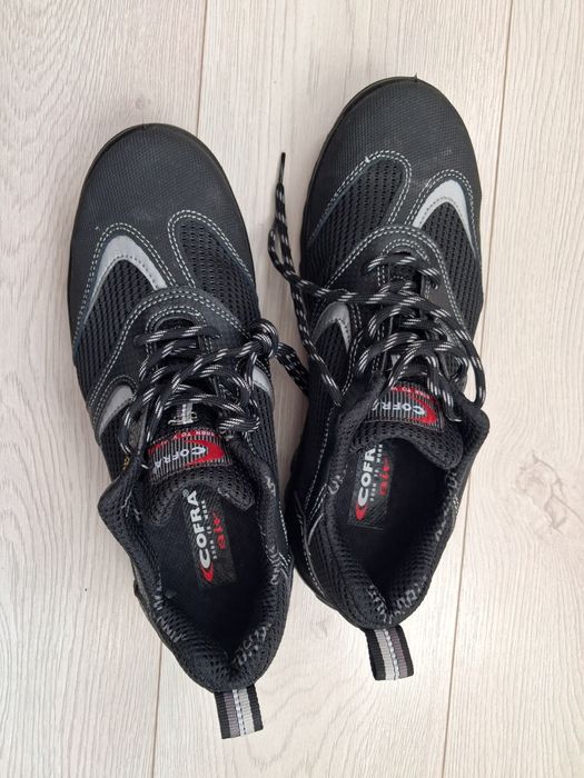 Incaltaminte de lucru pt santier (constructii)