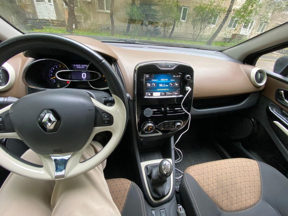 RENAULT Clio 2014 — imagine 4