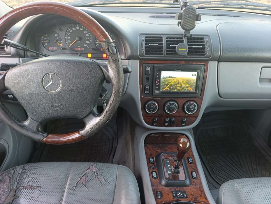 Mercedes ML500 V8