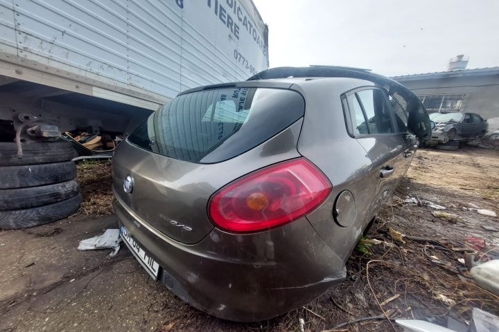 Radio cd Fiat Bravo 2007 1.9 16v Multijet 115 (120 hp) 5MT