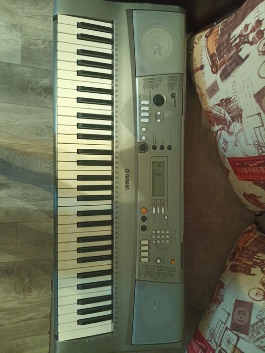 Синтезатор Yamaha