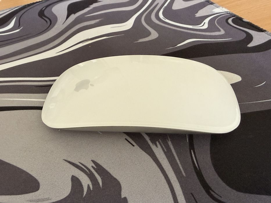 Apple Magic Mouse A1657 Bluetooth Stare Foarte Bună