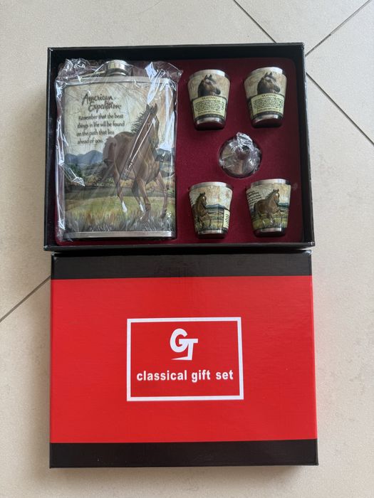 Подаръчен мъжки комплект