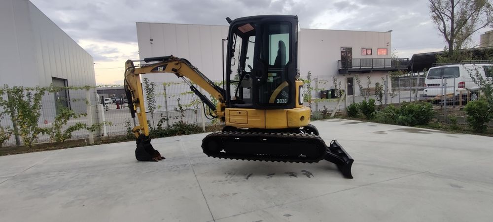 Miniexcavator CAT 303CR