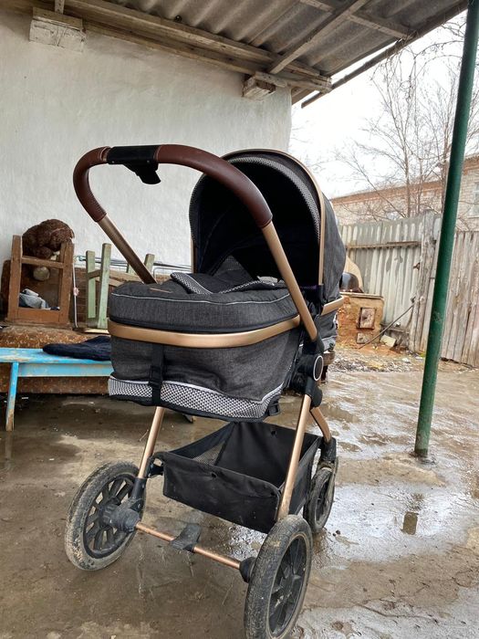 Продам коляску. Состояние хорошее.