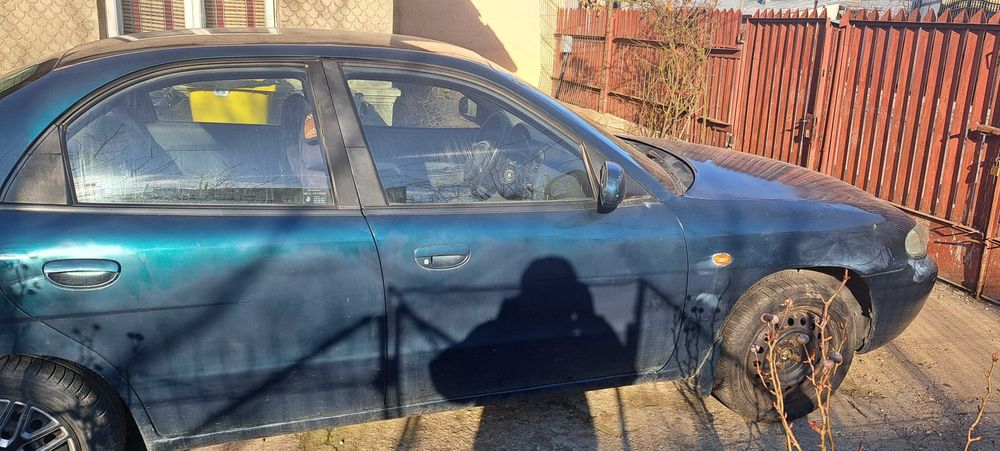 Daewoo Nubira intreaga sau dezmembrat