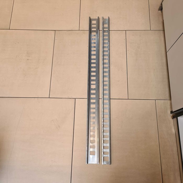 Montanti reglabil pentru cofraje 1M SET interior/exterior