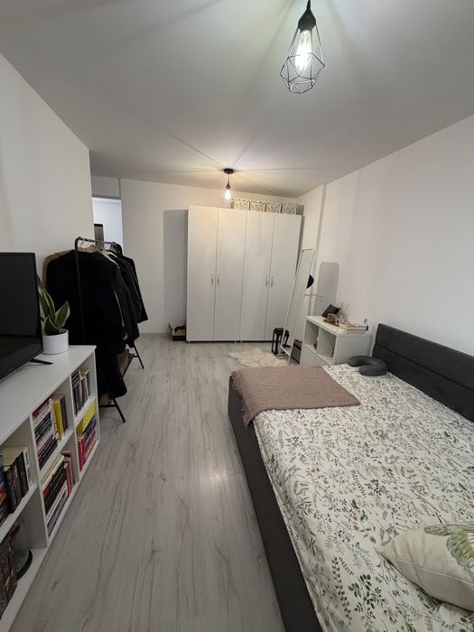 Garsoniera 40 mp strada Solstitiului Popesti Leordeni metrou Dimitrie