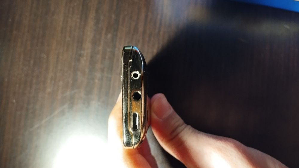 Nokia C3-01 Gold Edition оригинал с коробкой