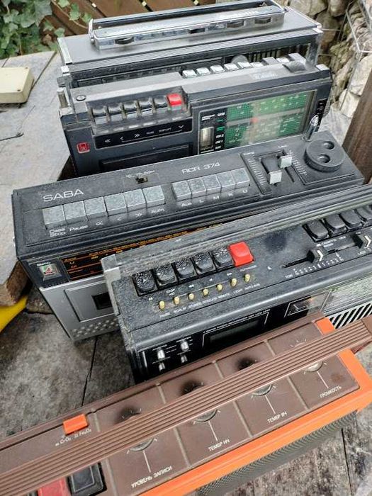 Vand aparat de radio,GRUNDIG,SABA,radiocasetofon