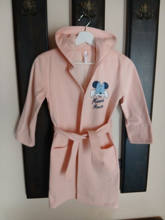 Halat de baie/de casa cu urechiuse decorative Minnie Mouse Reserved