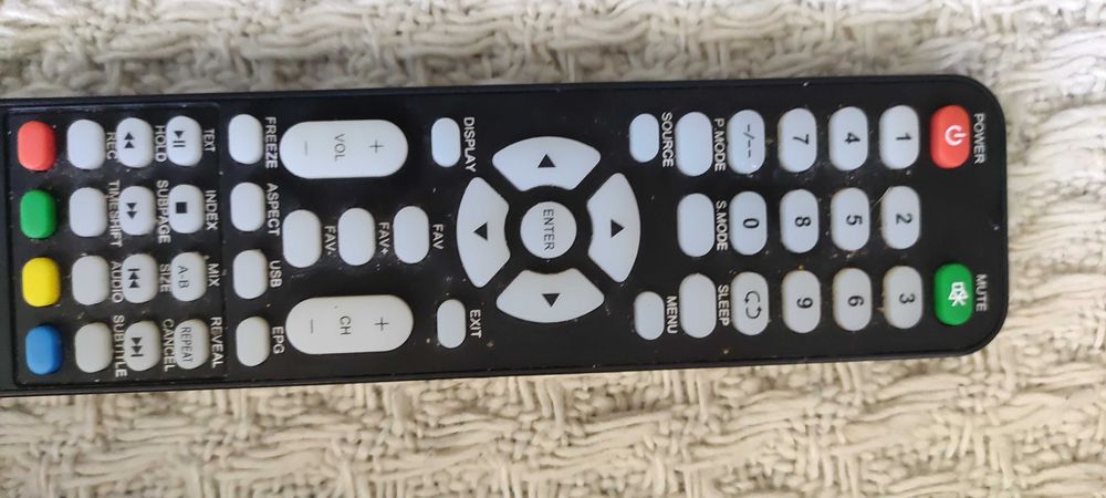 Телевизор LED Star-Light 28DM2000, 28" (71 см), HD Ready