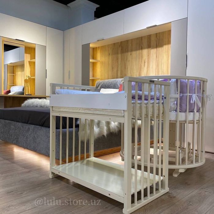 Bolalar kravati deyarli yangi