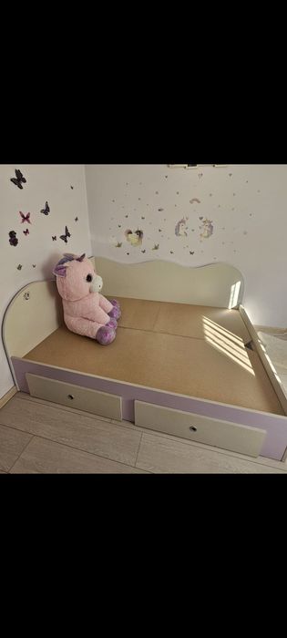Vând pat pentru copii, fabricat pe comandă