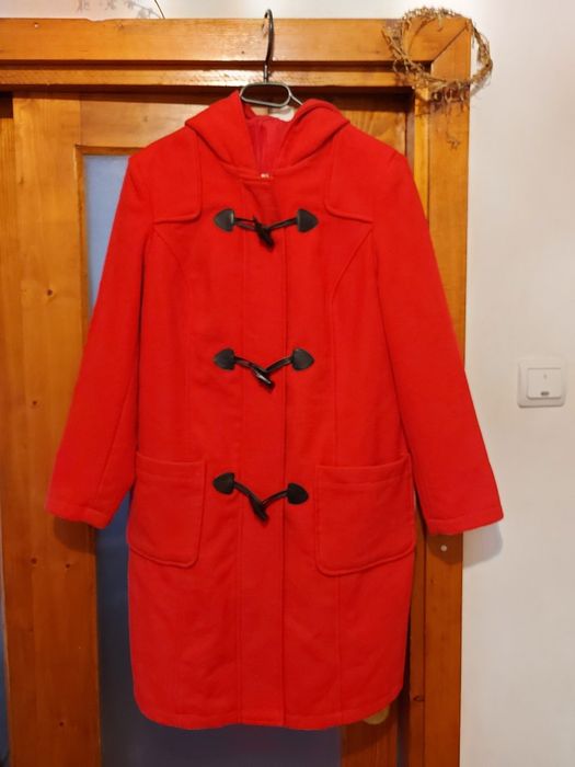 Palton damă glugă,marimea XL,roșu,50% lană