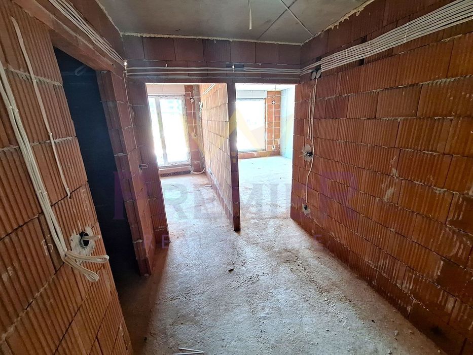 Продава се Двустаен апартамент в София, Малинова долина - 67 кв.м за 2340 €/кв.м - Снимка #7