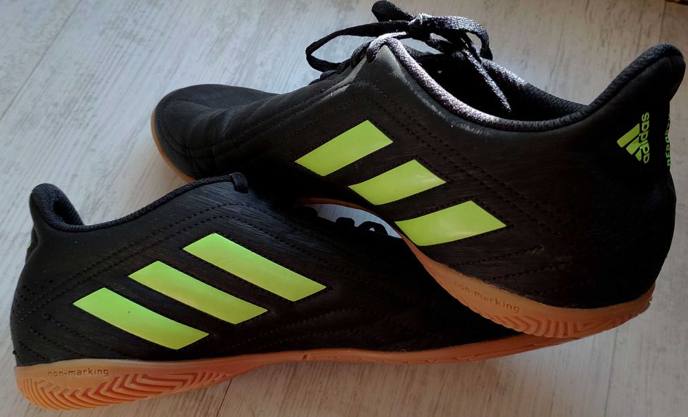 Футболни обувки Adidas Depotivo IN