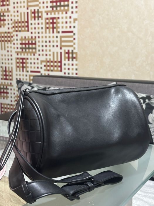 Черна дамска чанта-стилна и удобна