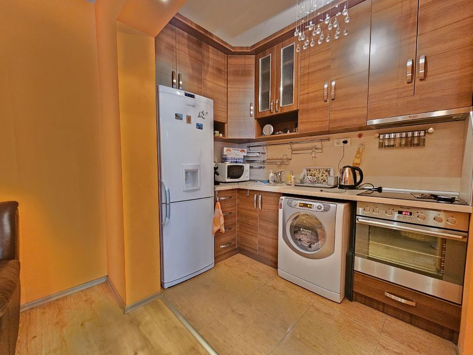 Дава се под наем Тристаен апартамент в Пловдив, Тракия - 72 кв.м за 425 € - Снимка #4