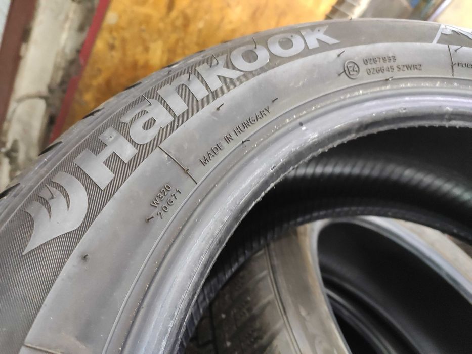 4бр Зимни гуми 205 55 17 - Hankook