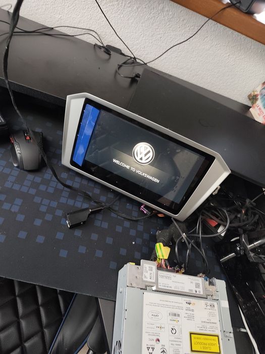 Display + Ramă Silver Original VW Passat B8 / B8.5 / Arteon 2015–2023
