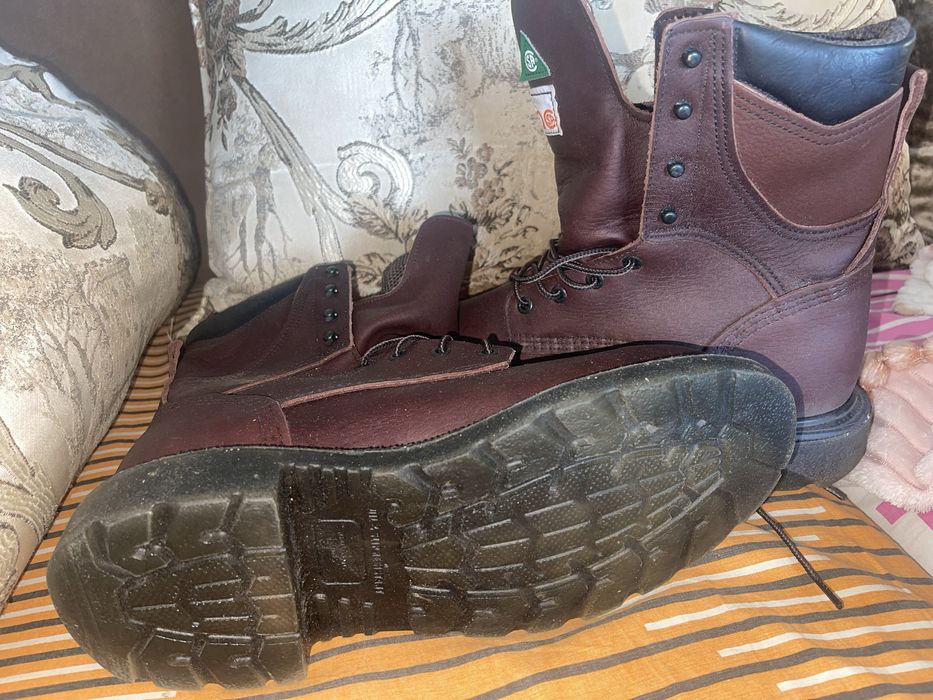 Новые спецсопоги от RED WINGS