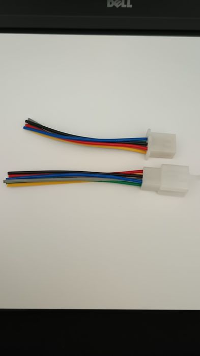 Адаптер за автомобилен конектор