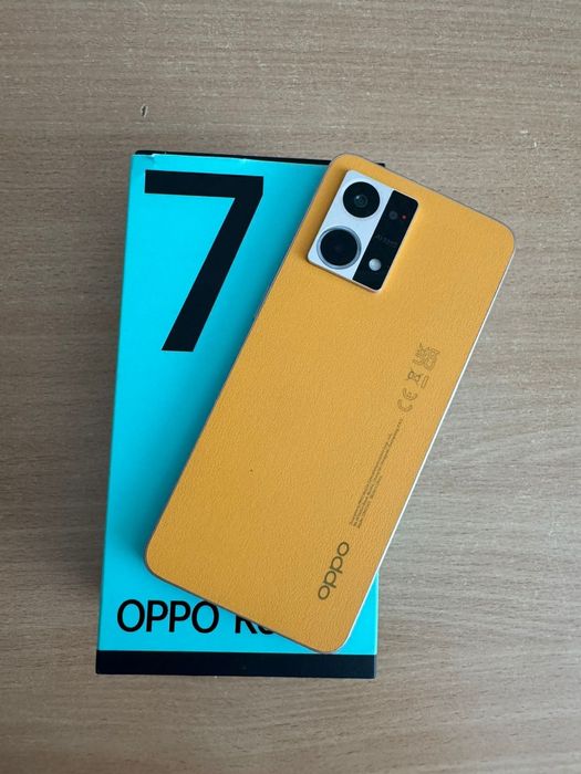 Продам OPPO Reno 7