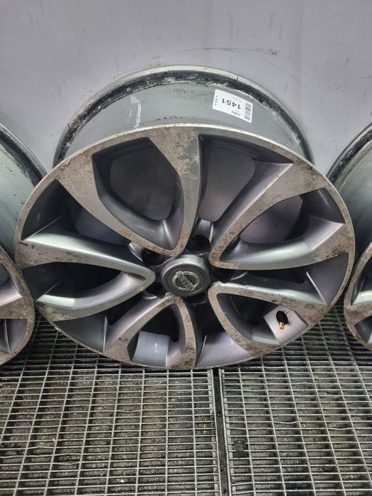 Jante aliaj Nissan Juke 2010 - 2014 (1451) R17 5*114.3 (nu se vede Et - ul)