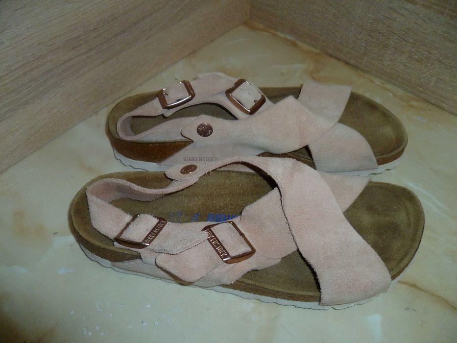 BIRKENSTOCK сандали №39