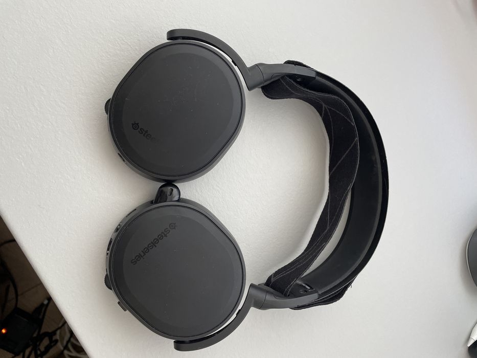 Steelseries Arctis 7 Black Fara Bureti Ca noi