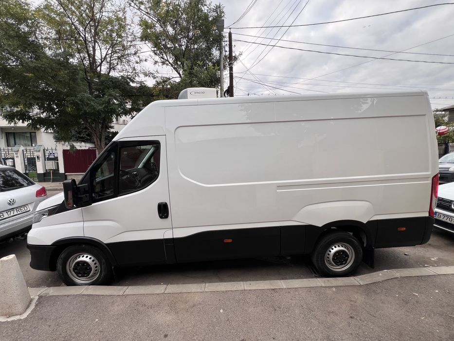 Minim 1 luna!!!!! Inchiriez Duba frigorifica +- congelat sarcina utila 1000kg. Minim 10 zile!
