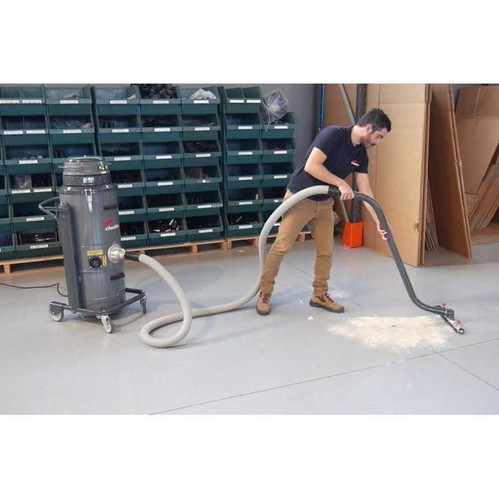 Aspirator pentru praf umed-uscat DM3EL DELFIN 3 motoare ,3450w