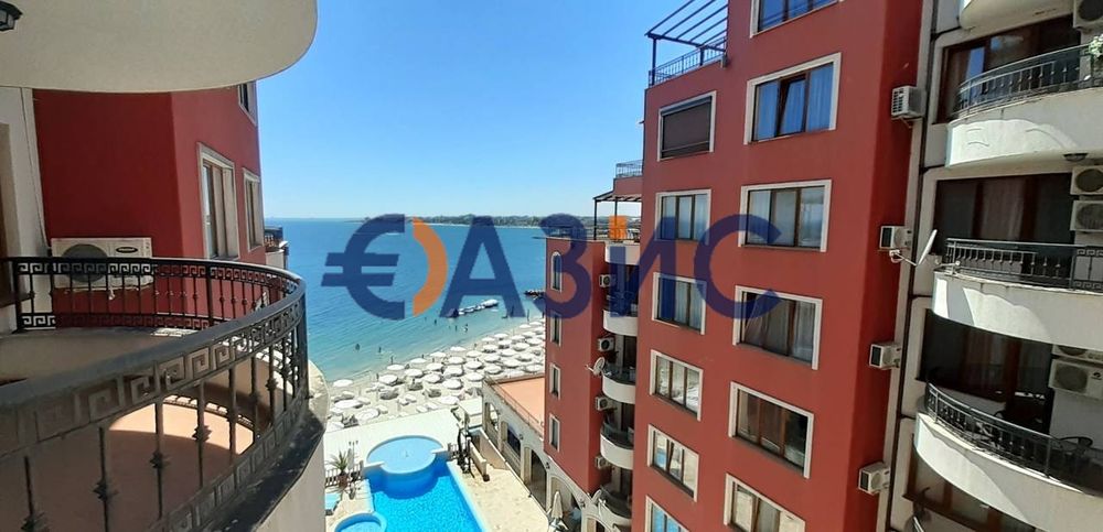 Продава се Тристаен апартамент в Несебър - 114 кв.м за 1272 €/кв.м - Снимка #8