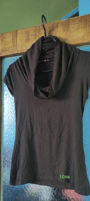 Блузки, боди, гащеризонче, рокля