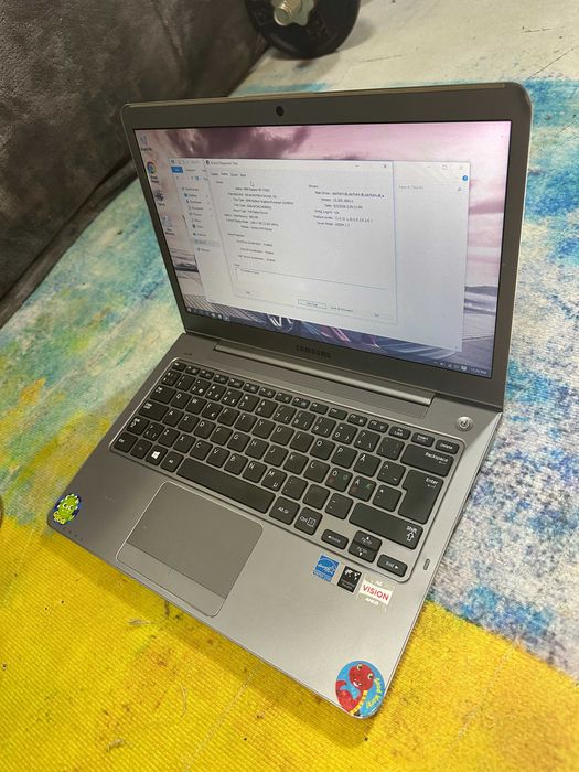 laptop samsung 535u, slim, amd a4, 8 gb, video 2 gb