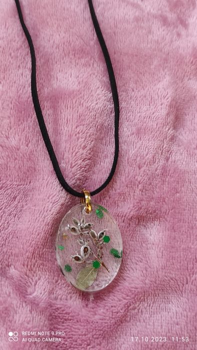 Продам кулоны ручной работы