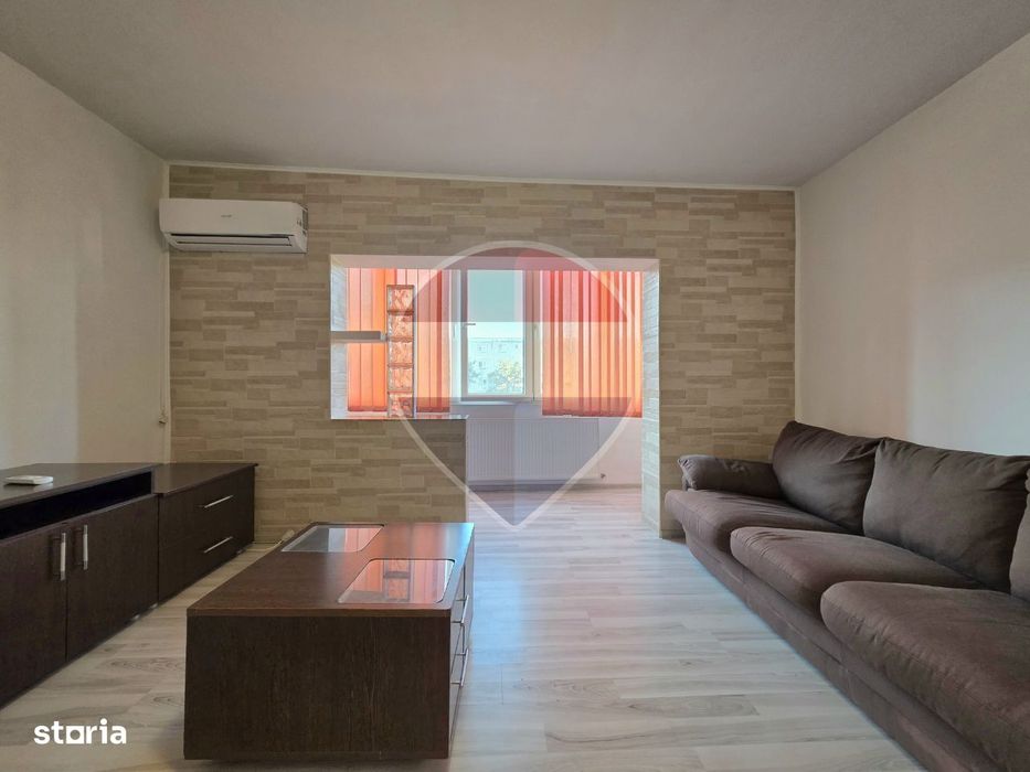Apartament 4 camere decomandat etaj 2 centrala în zona Confectii