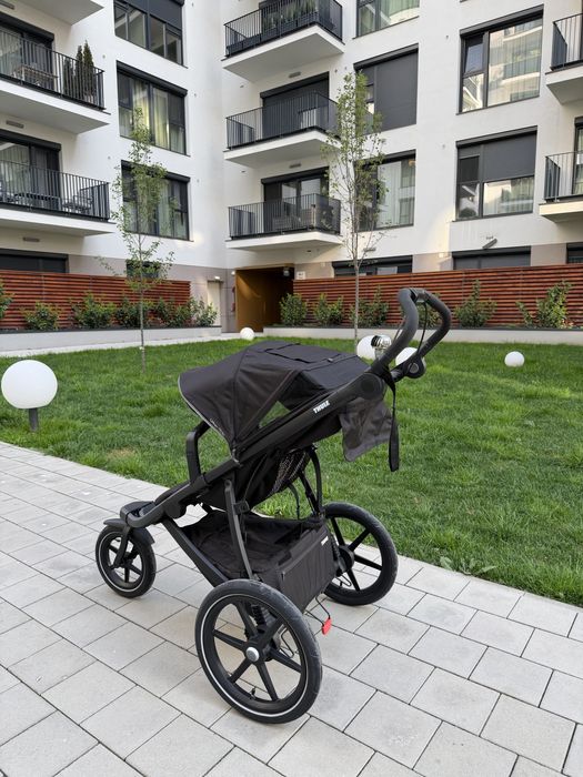 Carut alergare/plimbare Thule Urban 2 Black on Black