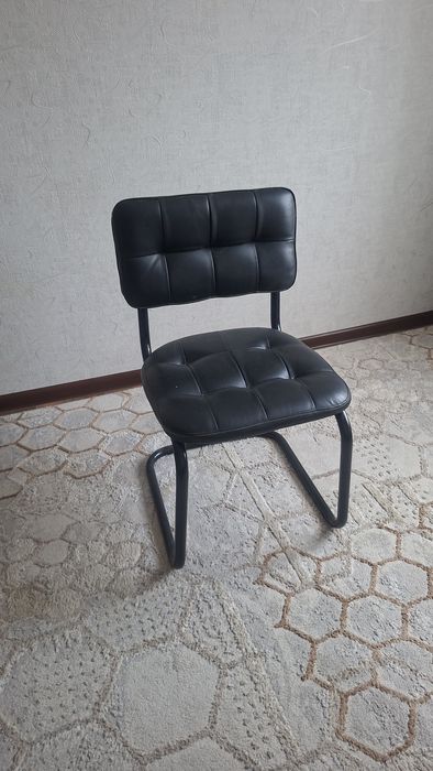 Продаётся кресло стул