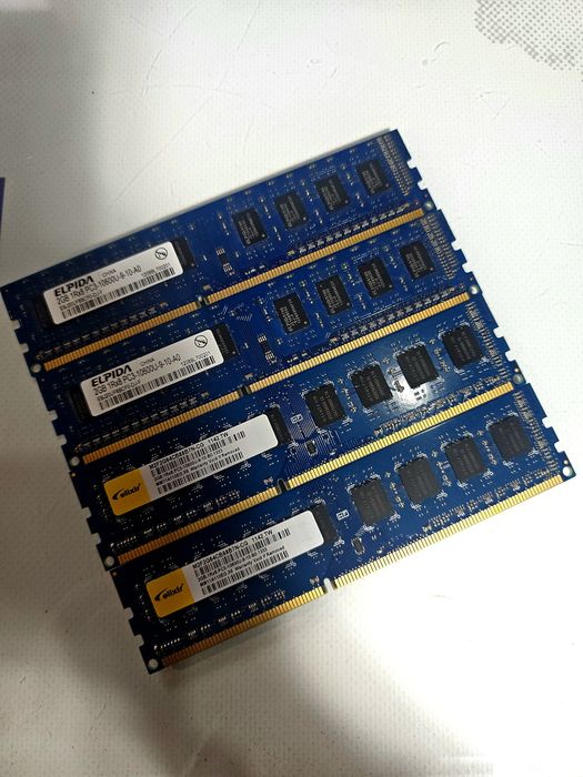 Vând pachet componente PC