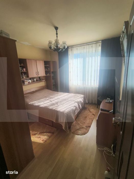 Apartament 3 camere de vanzare – Strada Pacii