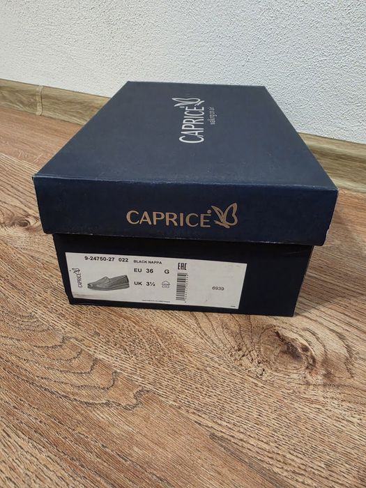 Vând pantofi damă Caprice din piele naturală, model slip-on, mărime 36
Descriere: