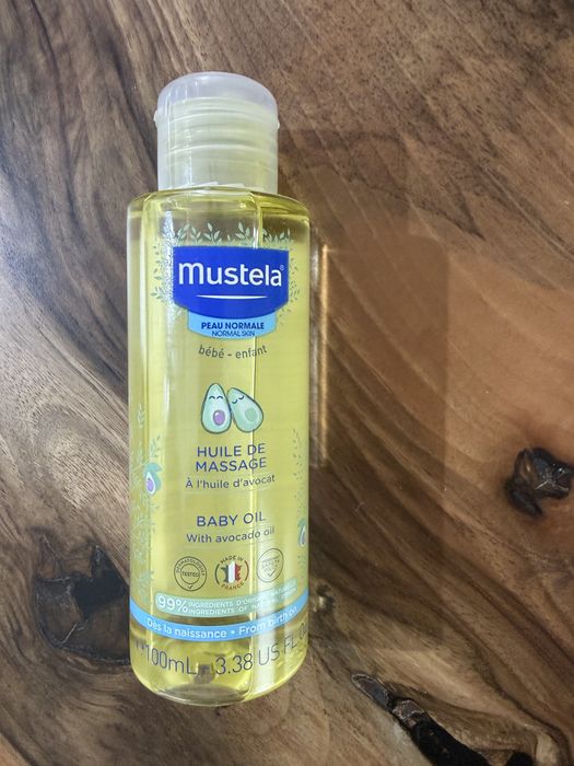 Mustela Масажно олио х100 мл