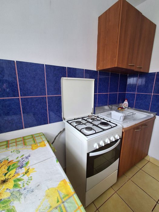 Proprietar,inchiriez garsoniera