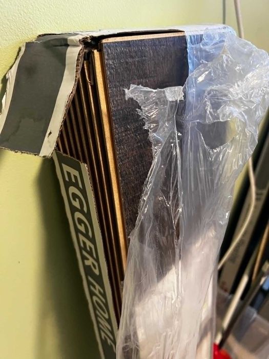 2 пакета нов неизползван ламинат