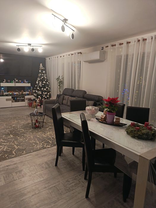 Căsuța Prieteniei Slănic Moldova  camere matrimoniale de  închiriat