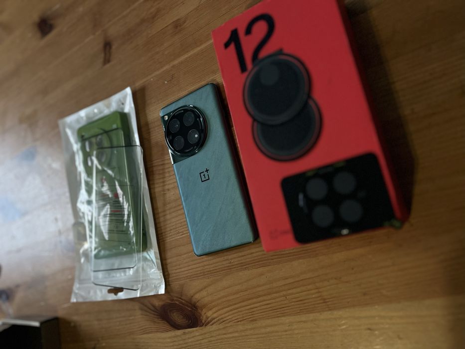 One Plus 12 256 Green